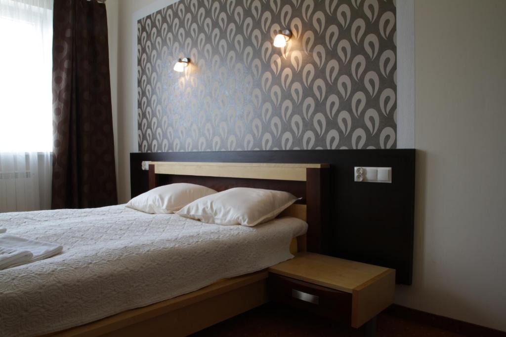 Hotel Trojka Przemyśl Szoba fotó